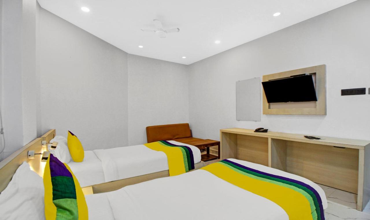 Itsy Hotels Transit Express โกลกาตา ภายนอก รูปภาพ